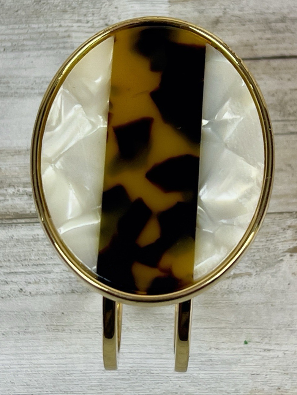 Talbots Gold Tone Hinged Clamper Bracelet Faux Tortoise Mother of Pearl Oval